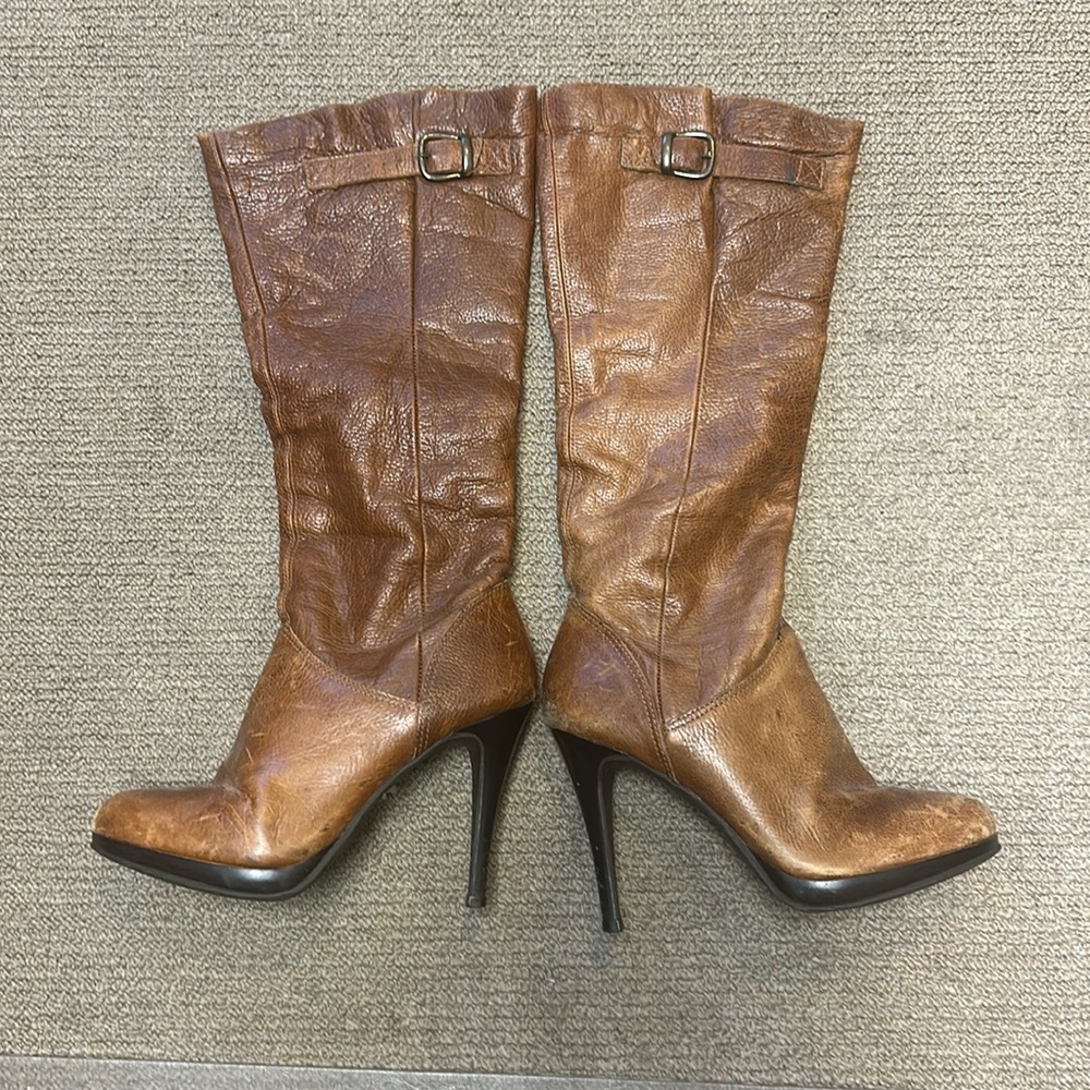 Kathy Jean Leather boots. Size 8 women. Made in Brazil.
